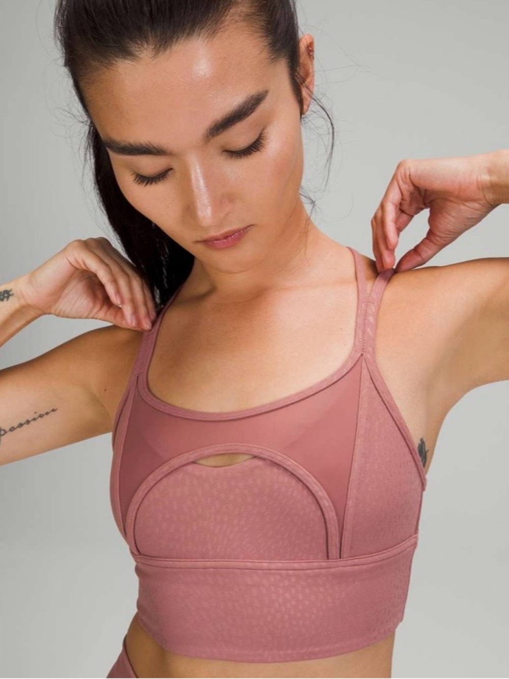 Lululemon Nulu and Mesh Yoga Bra Size 6
